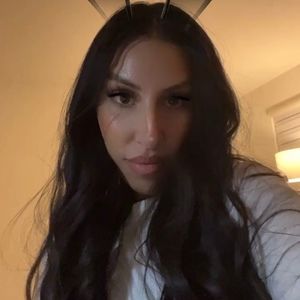 Meet your Posher, Rosana